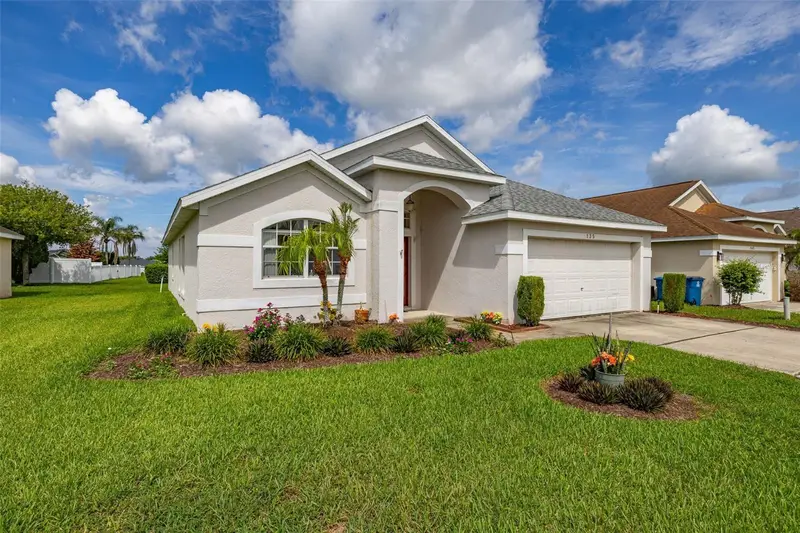 135 Jessamine Dr, FL