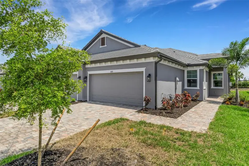 18181 Cherished Loop, FL