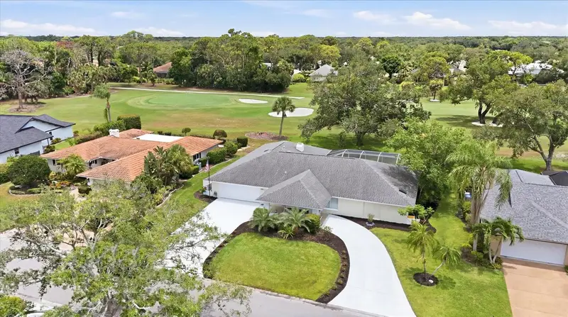 3900 Torrey Pines Blvd, FL
