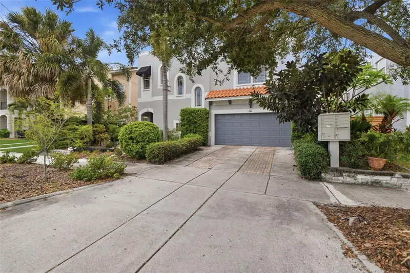 211 S Westland Ave #1, FL