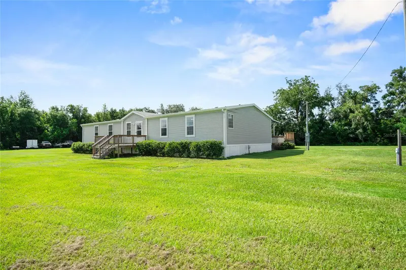 39670 Wilds Rd, FL