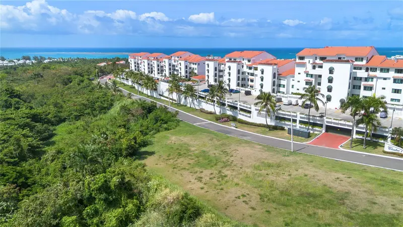 62 Las Vistas, PR