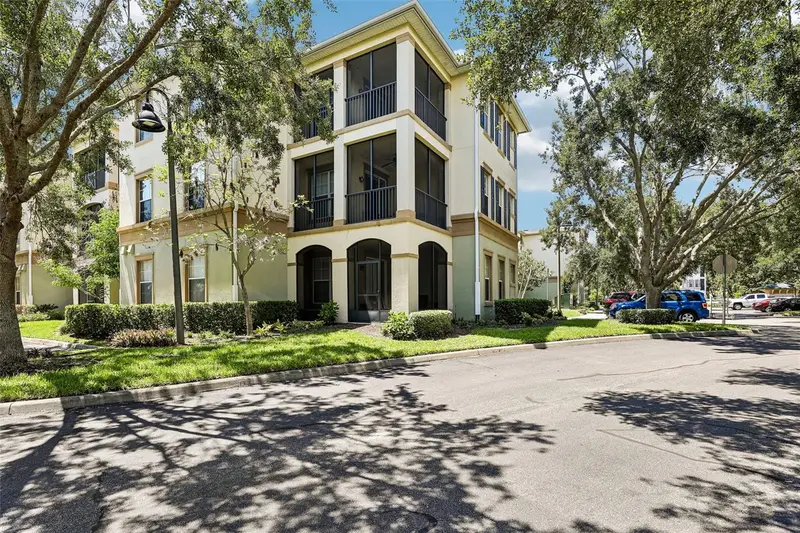 11564 Mizzon Dr #102, FL