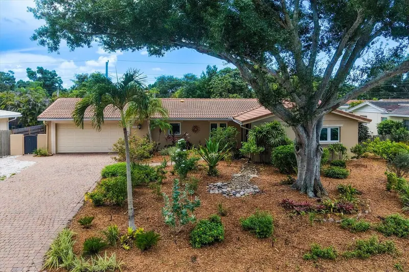 3504 Brookline Dr, FL
