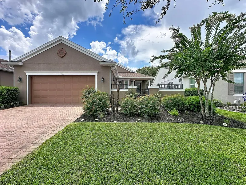 255 Silver Maple Rd, FL