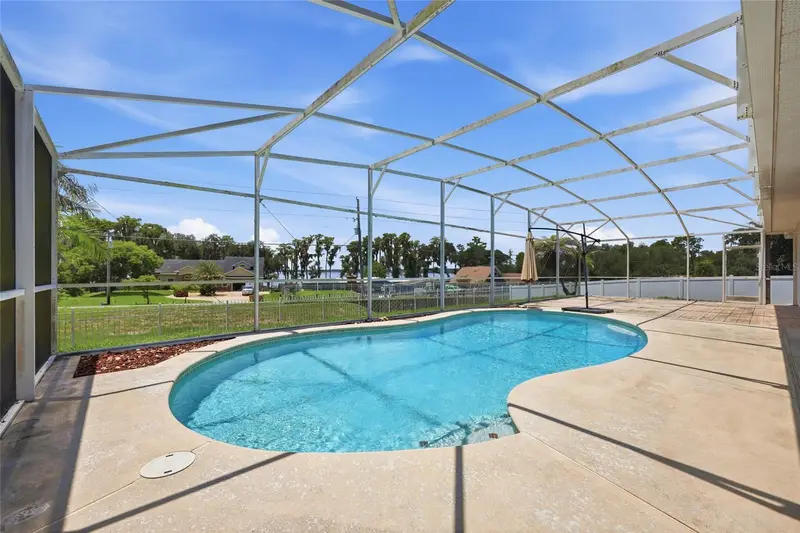 13042 Sunwood Ct, FL