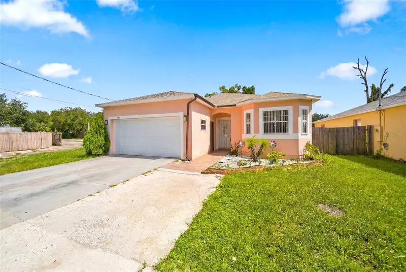 4404 America St, FL