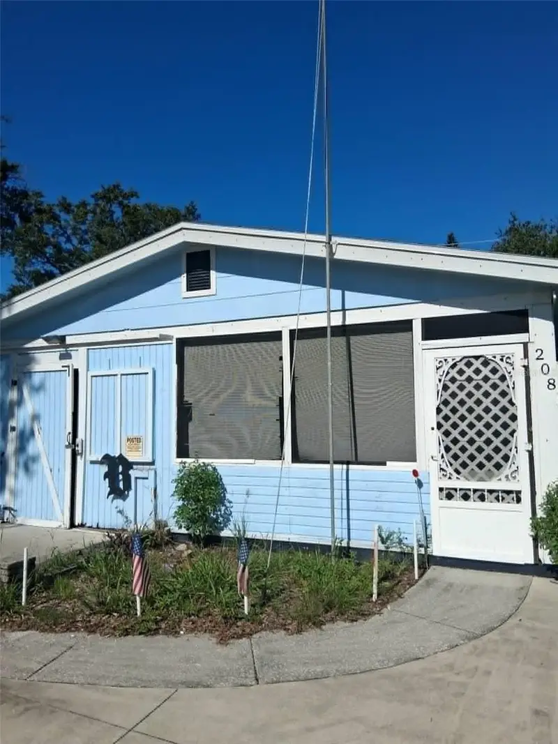 208 Melody Ln, FL
