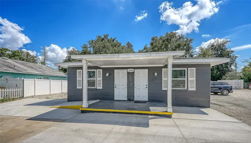 1004 27th Ave W, FL