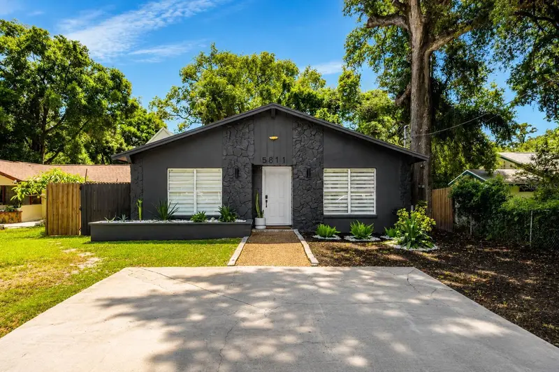 5811 Mabel St, FL