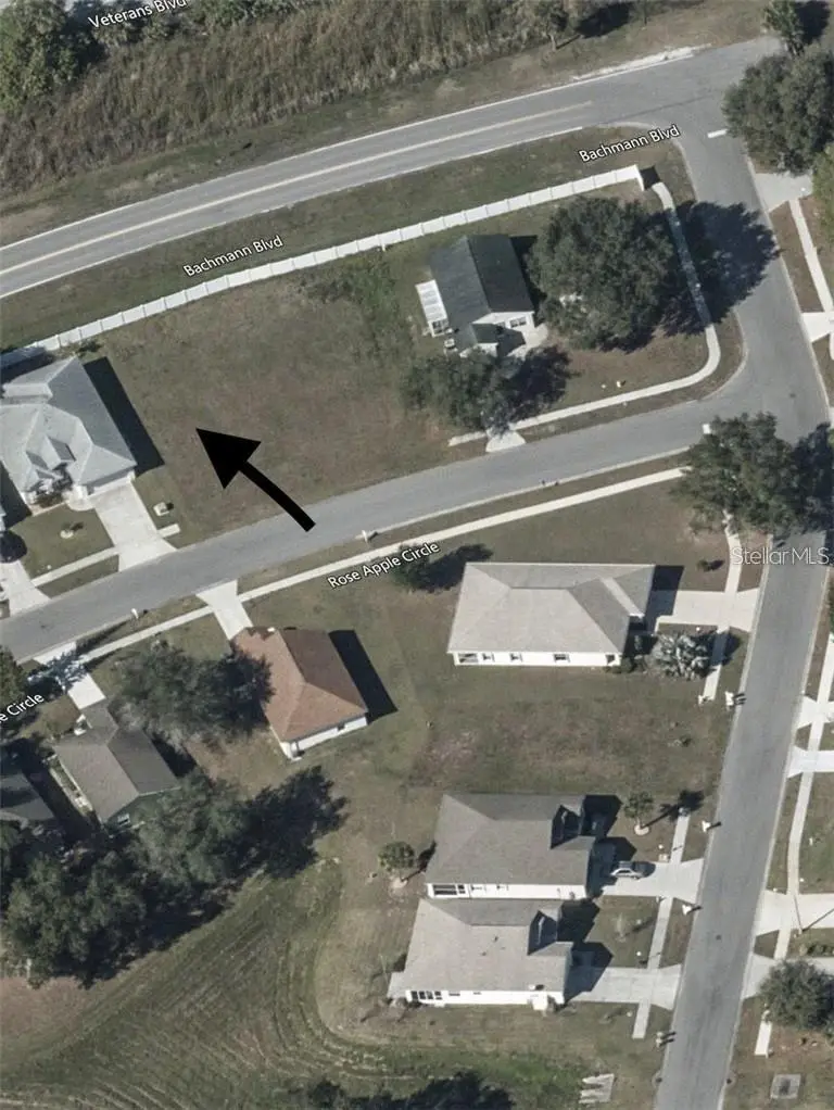 648 Rose Apple Cir, FL