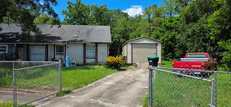 3360 Royal St, FL