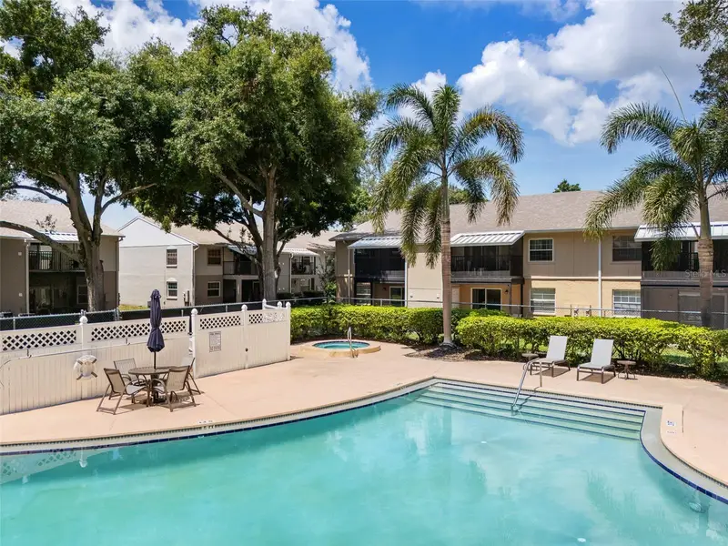 3812 N Oak Dr #M72, FL
