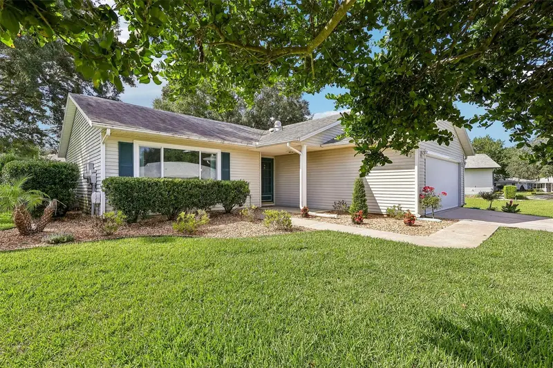 27131 Racquet Cir, FL