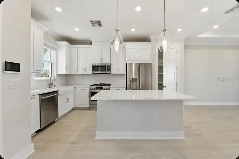 4052 Santa Caterina Blvd #10102, FL