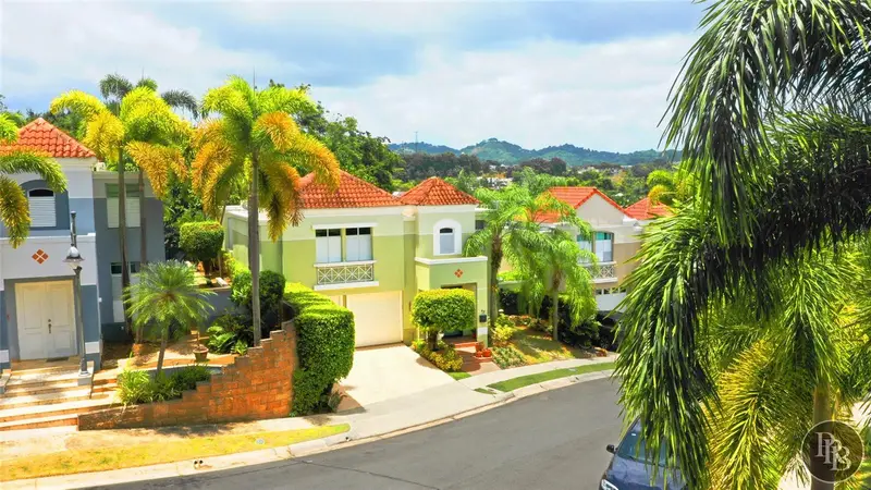 49 Vereda Street Monteverde Real Dev, PR