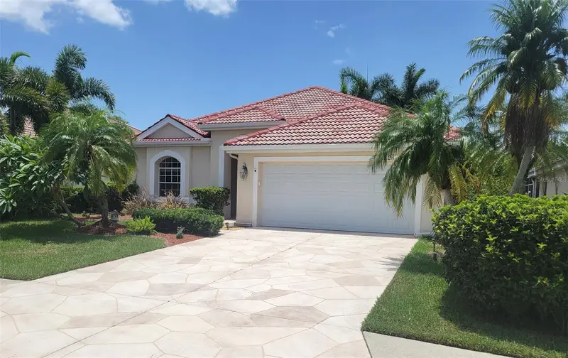 6828 Winslow St, FL