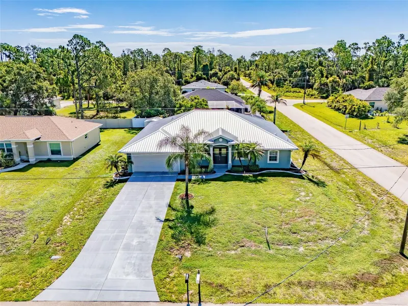 4992 Maurbach Ter, FL