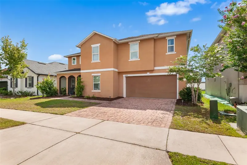 11309 Brighton Knoll Loop, FL