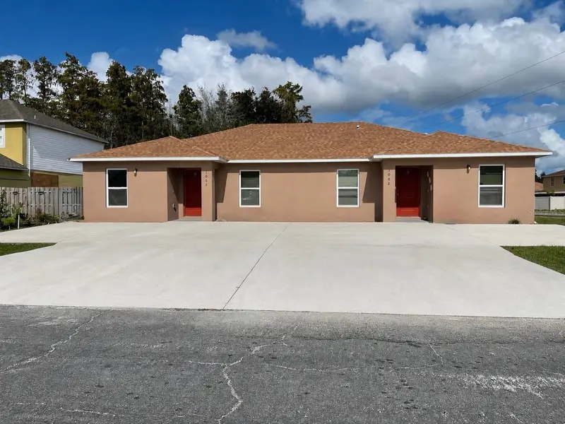 1002 Mayfair Pl, FL
