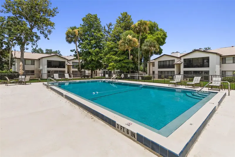 1 Tomoka Oaks Blvd #137, FL