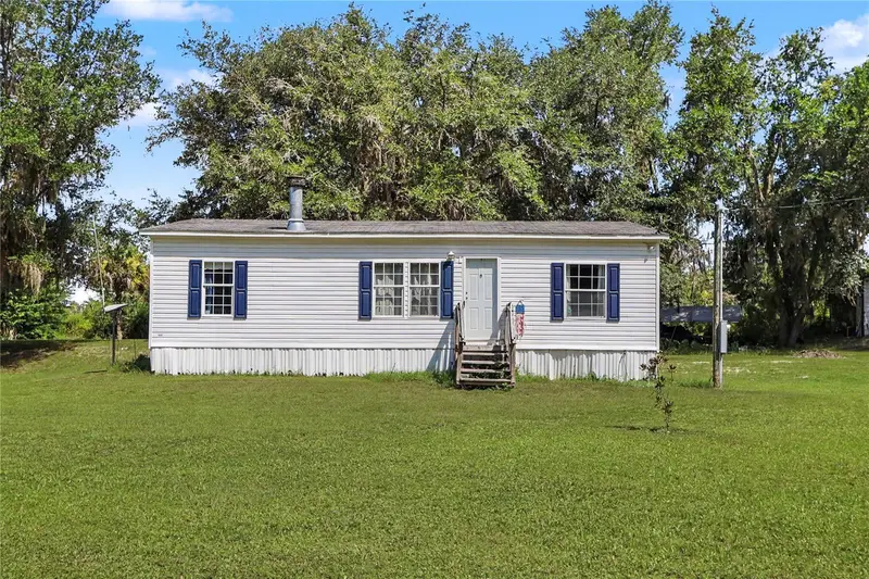 5435 Ne 153rd Place Rd, FL