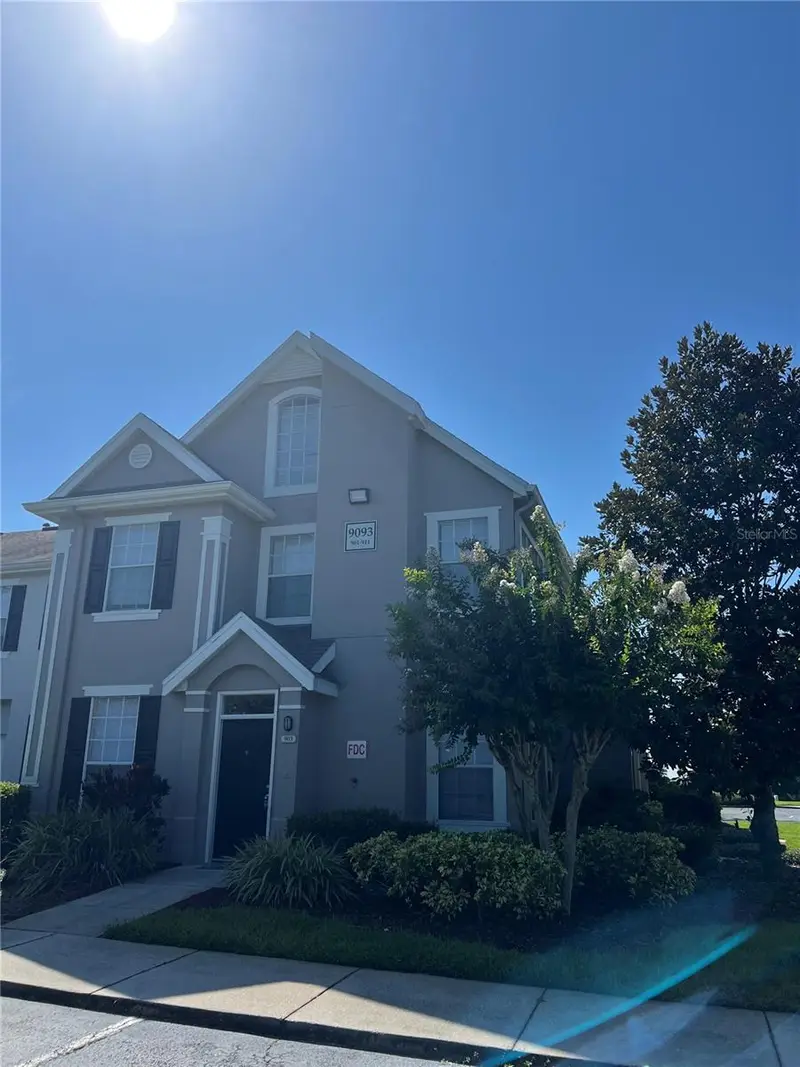 9093 Lee Vista Blvd #903, FL
