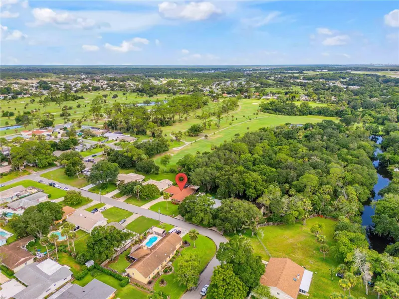 725 Green Rd, FL