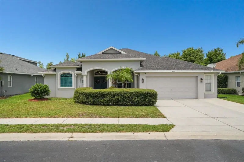2117 Larkspur Ct, FL