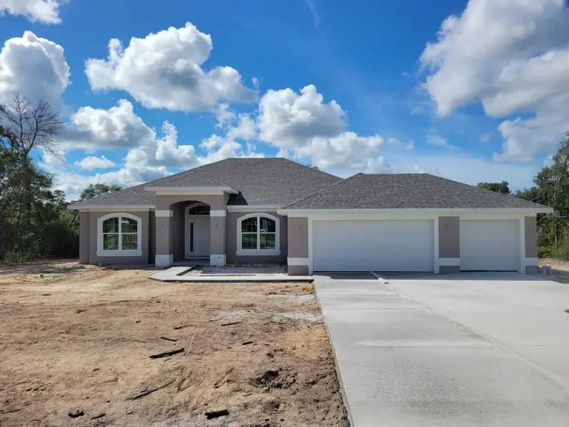 Ocala Waterway Estate listing