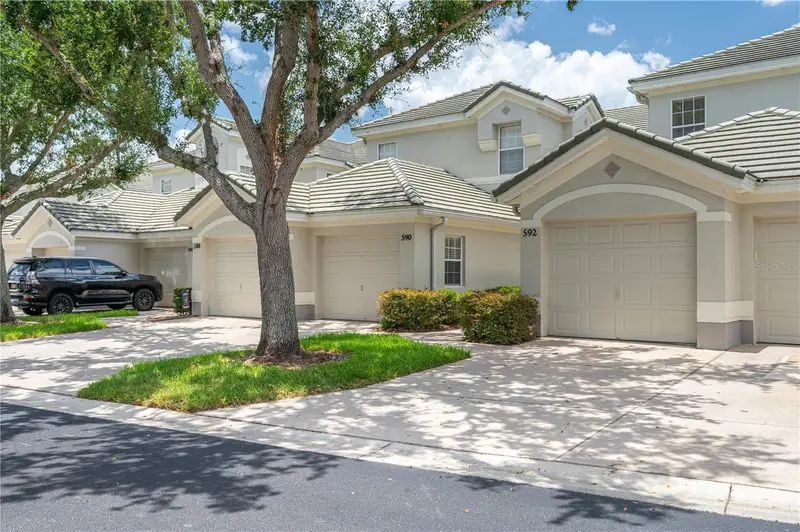 590 Grasslands Village Cir #590, FL