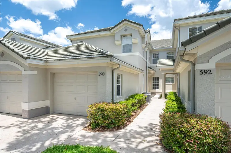 590 Grasslands Village Cir #590, FL