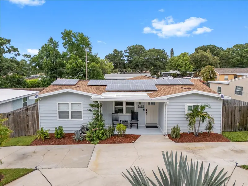 5425 47th Ave N, FL