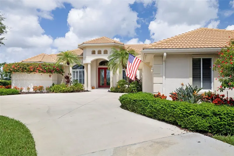 2528 Tom Morris Dr, FL