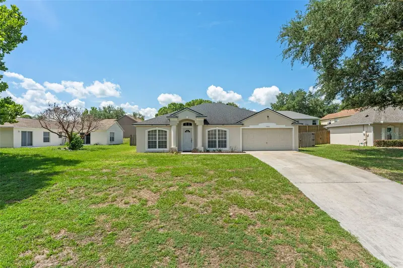 11603 Pineloch Loop, FL