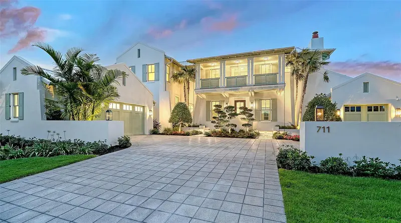 711 Old Compass Rd, FL