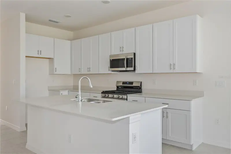9128 Wildlight Trl, FL