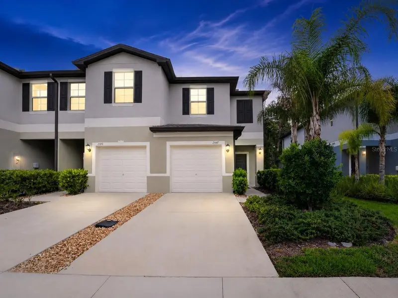 2597 Charlan, FL