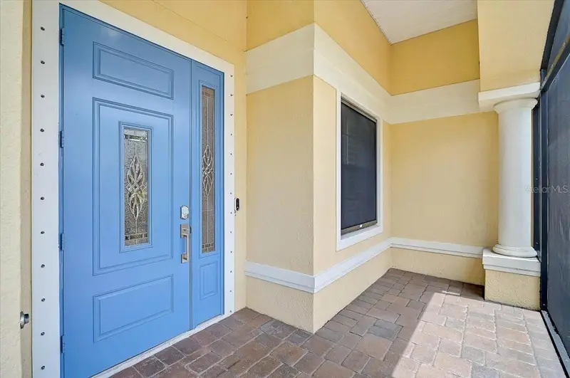 608 Dogwood Run, FL