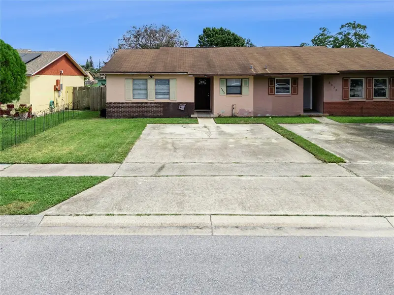 6833 Longmeade Ln, FL