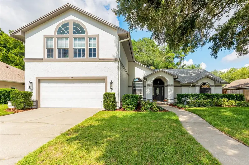 804 Silverwood Dr, FL