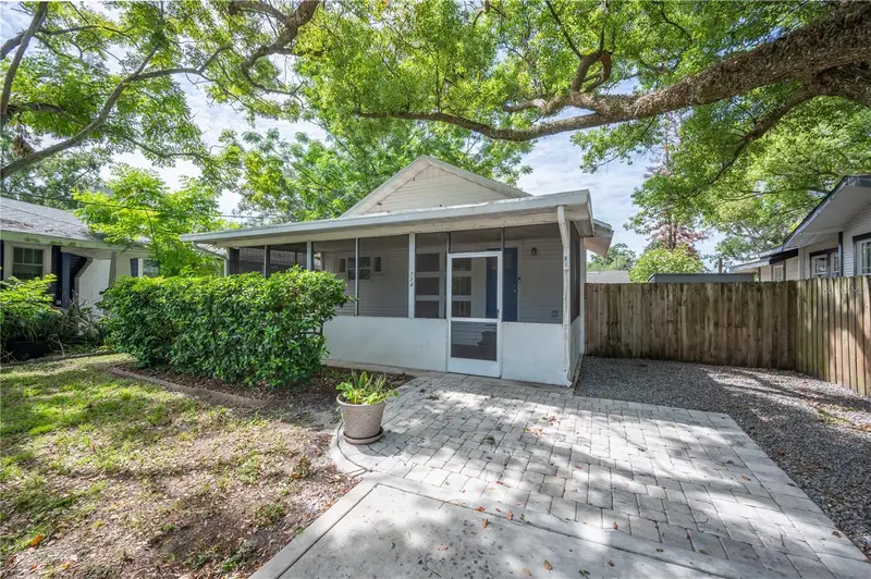 714 W Belmar St, FL