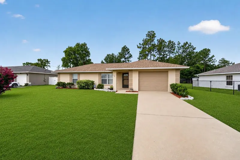 16 Fir Trail Crse, FL