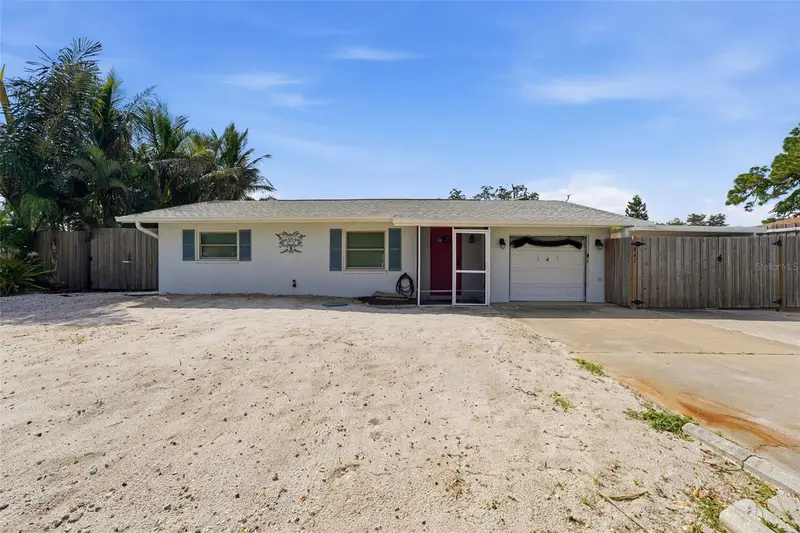 847 S Venice Blvd, FL