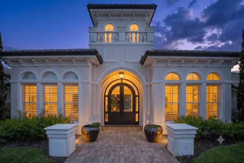 1342 Redbourne Ln, FL