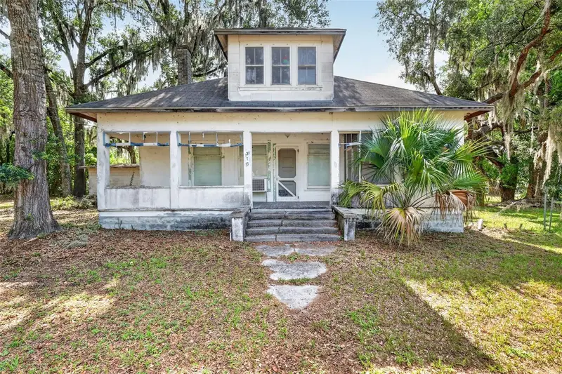 316 N Highland St, FL