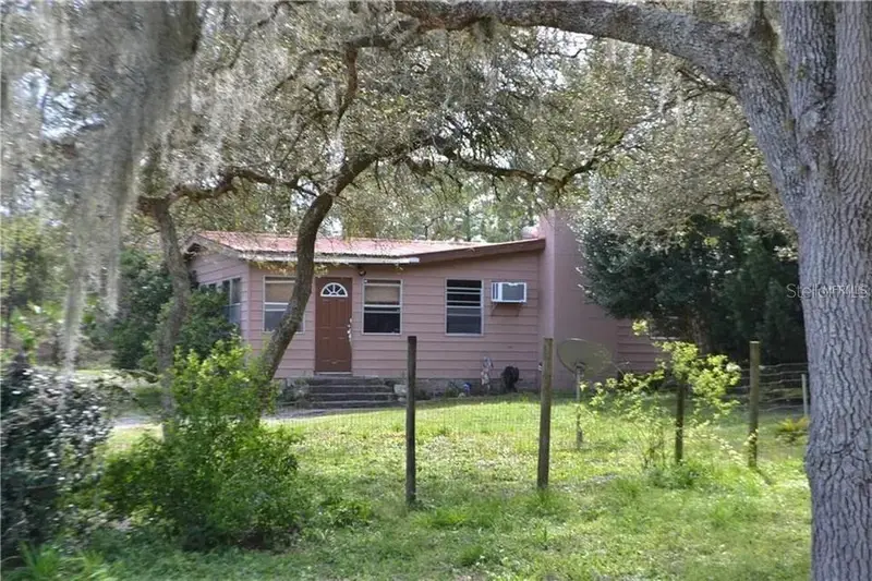 27716 Kathryn Circle, FL