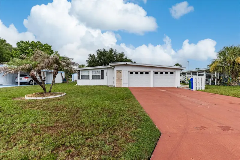 1030 Capella Dr, FL