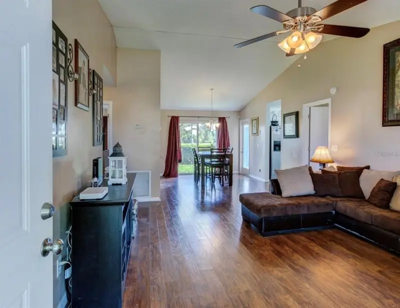 1730 Tropical Ct, FL