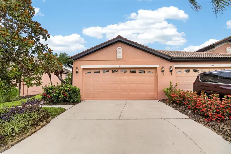 132 Shell Falls Dr, FL